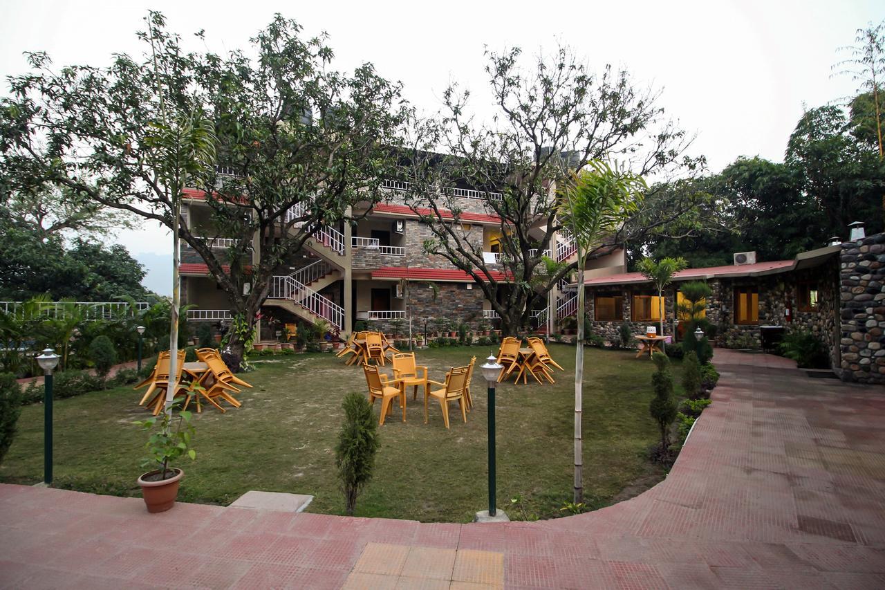 V Resorts Dukes Den Resort Ramnagar  Exterior photo